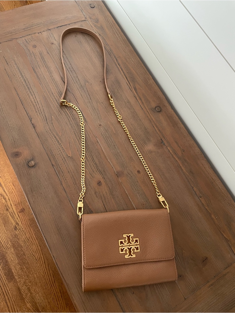 Tory Burch Tan Leather Crossbody Bag with Gold Logo